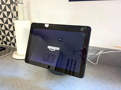 Amazon echo show - show, 3rd